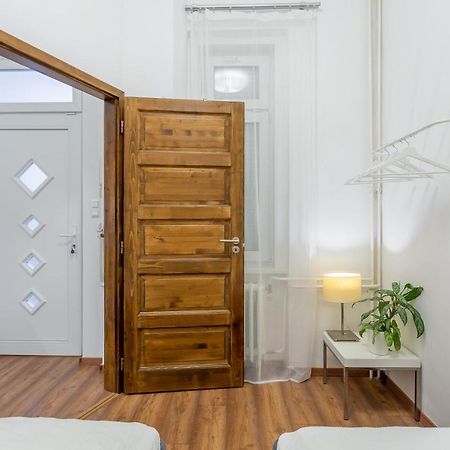 Central Avenue Apartment 布达佩斯 外观 照片