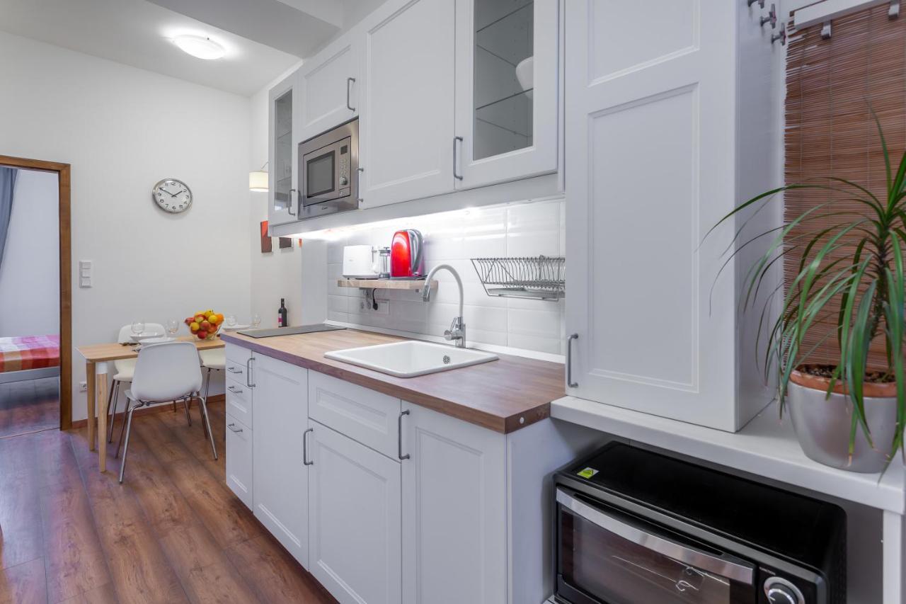 Central Avenue Apartment 布达佩斯 外观 照片