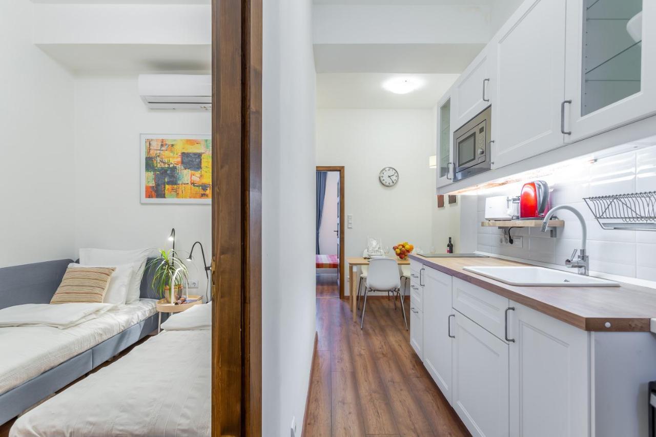 Central Avenue Apartment 布达佩斯 外观 照片